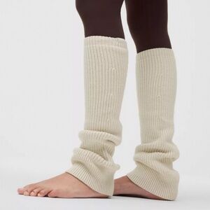 Women's Ribbed Knit Merino Wool-Blend Leg Warmer - Like New
